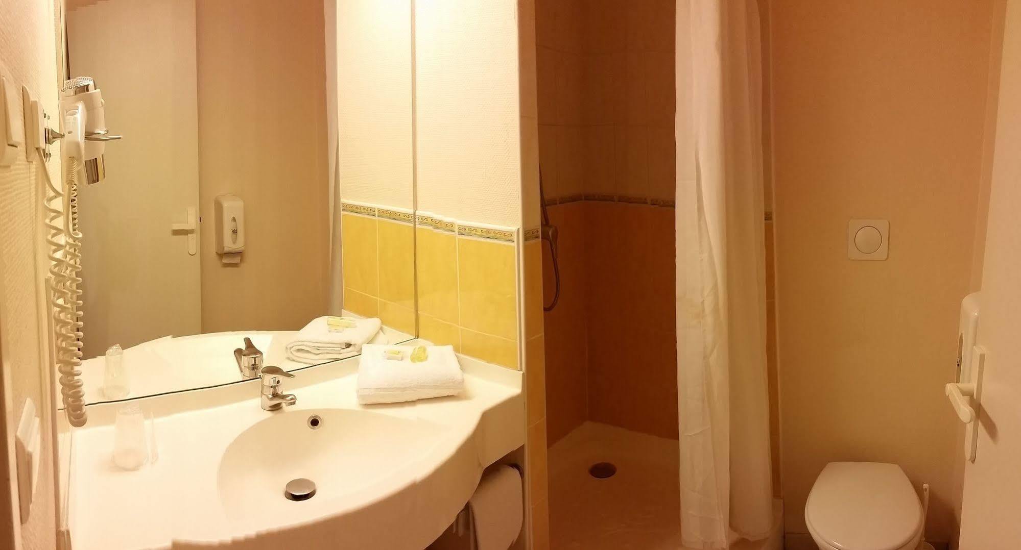 Ace Hotel Clermont Ferrand La Pardieu 외부 사진